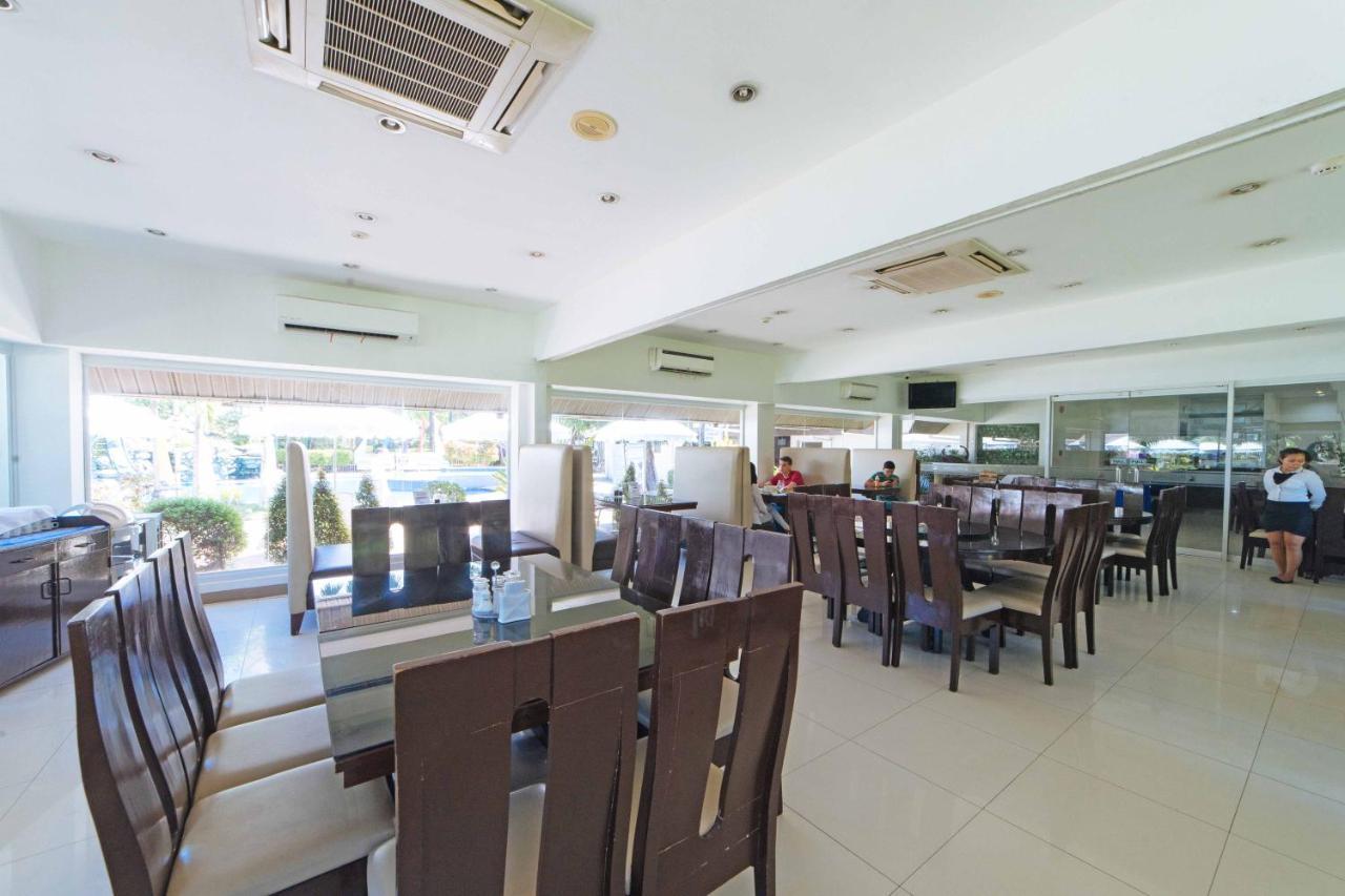 Hotel Reddoorz Premium @ The Ritz Garden Oases à Davao City Extérieur photo